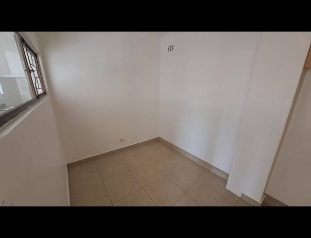 2 BEDROOM PROPERTY TO RENT IN OVERPORT